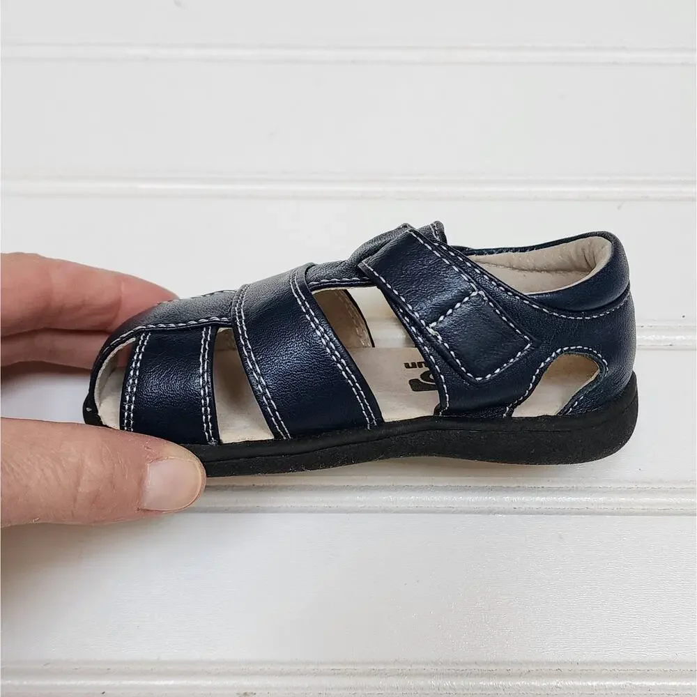 See Kai Run Navy Fisherman Sandals Size 5 Toddler